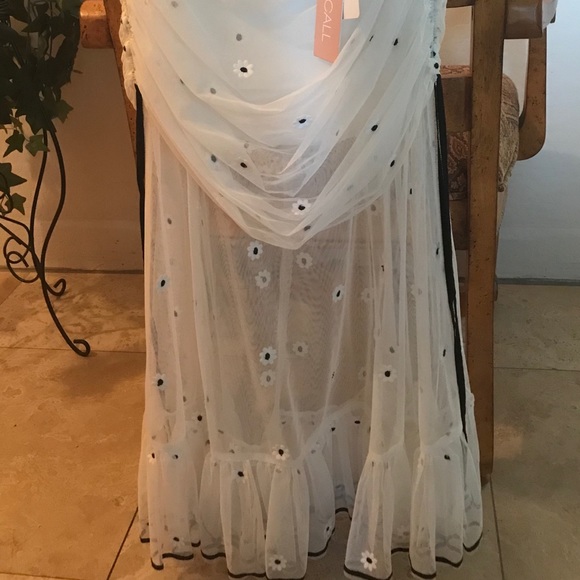 Alice McCall The One Top/Le Lady Skirt Set - Picture 6 of 8